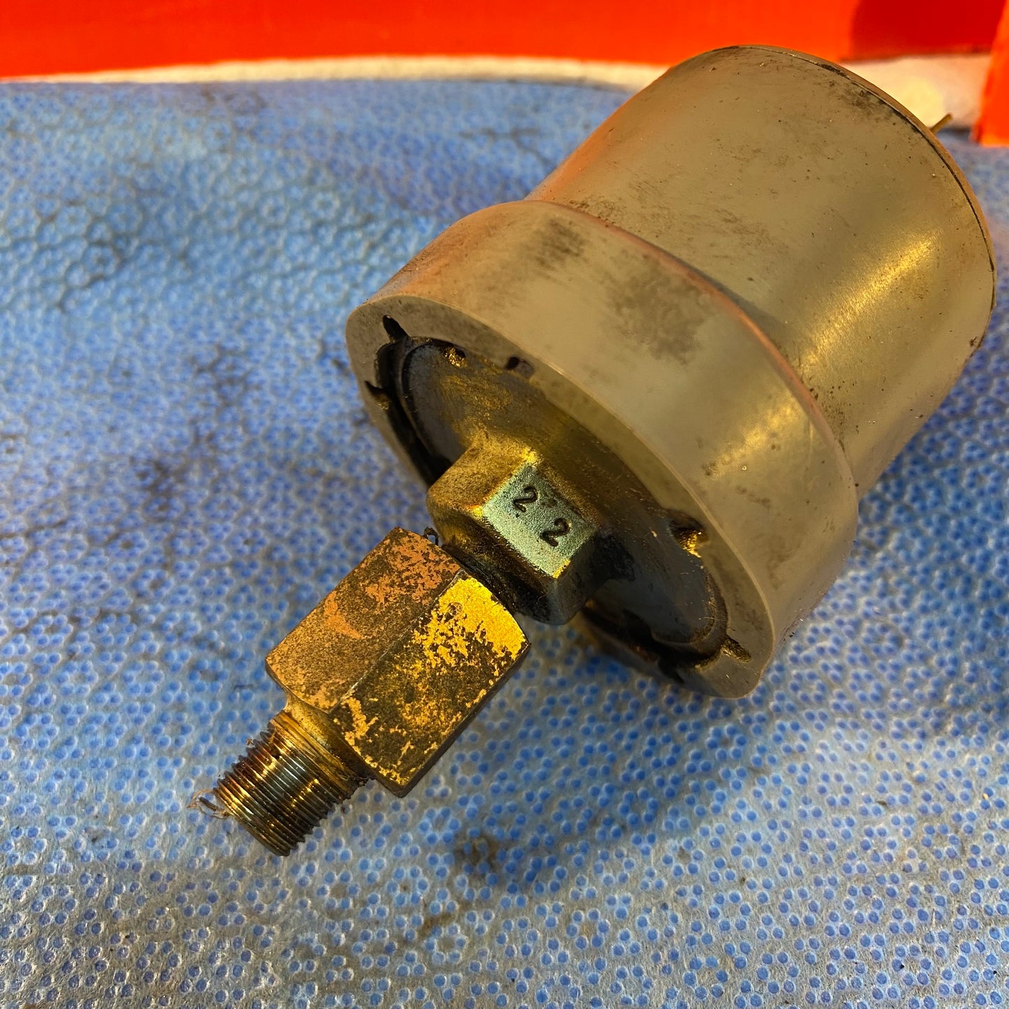 LHD, RHD Oil Pressure Sending Unit Sensor  Mazda Rx7 FD3S FD S5B11/36