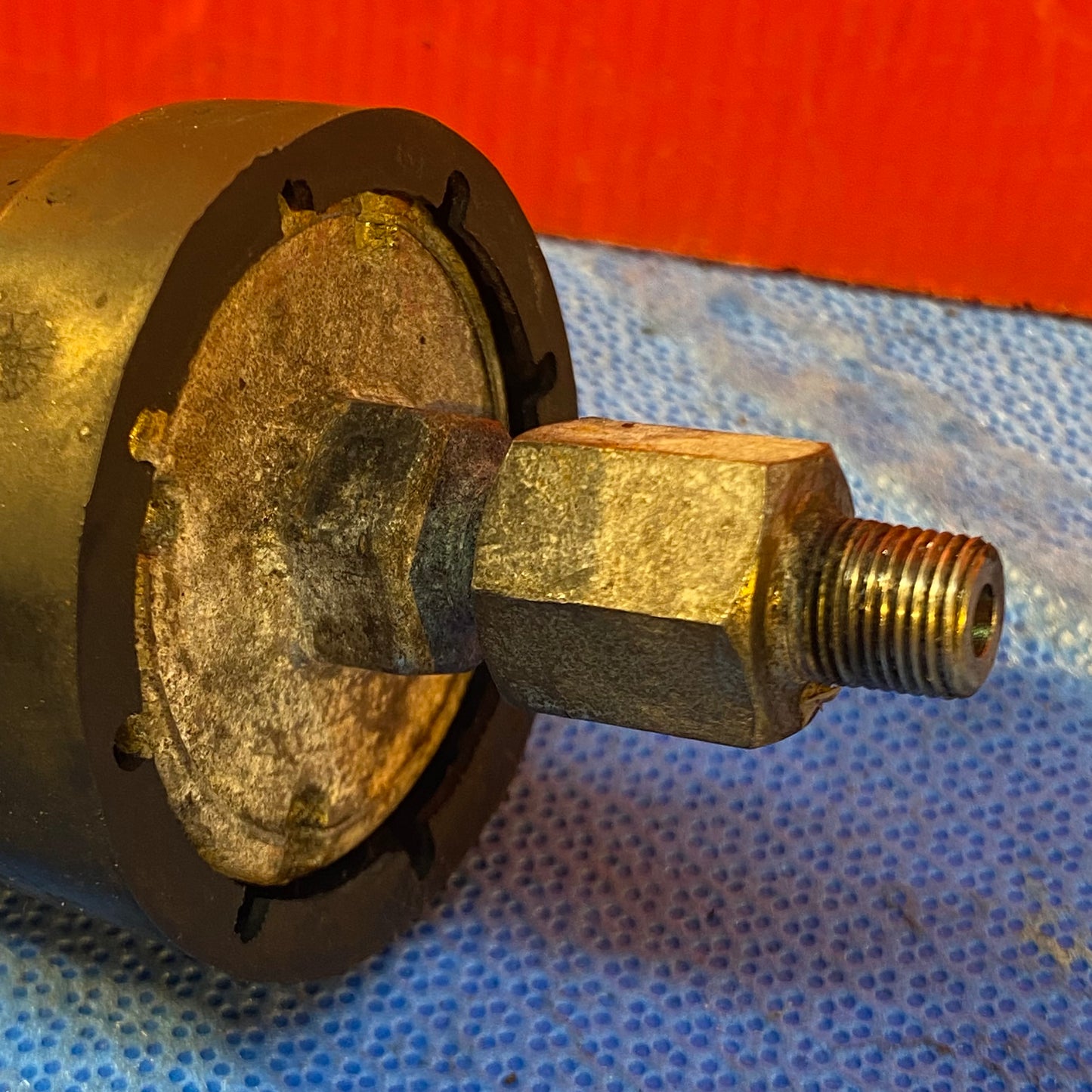 LHD, RHD Oil Pressure Sending Unit Sensor  Mazda Rx7 FD3S FD S6B20/36