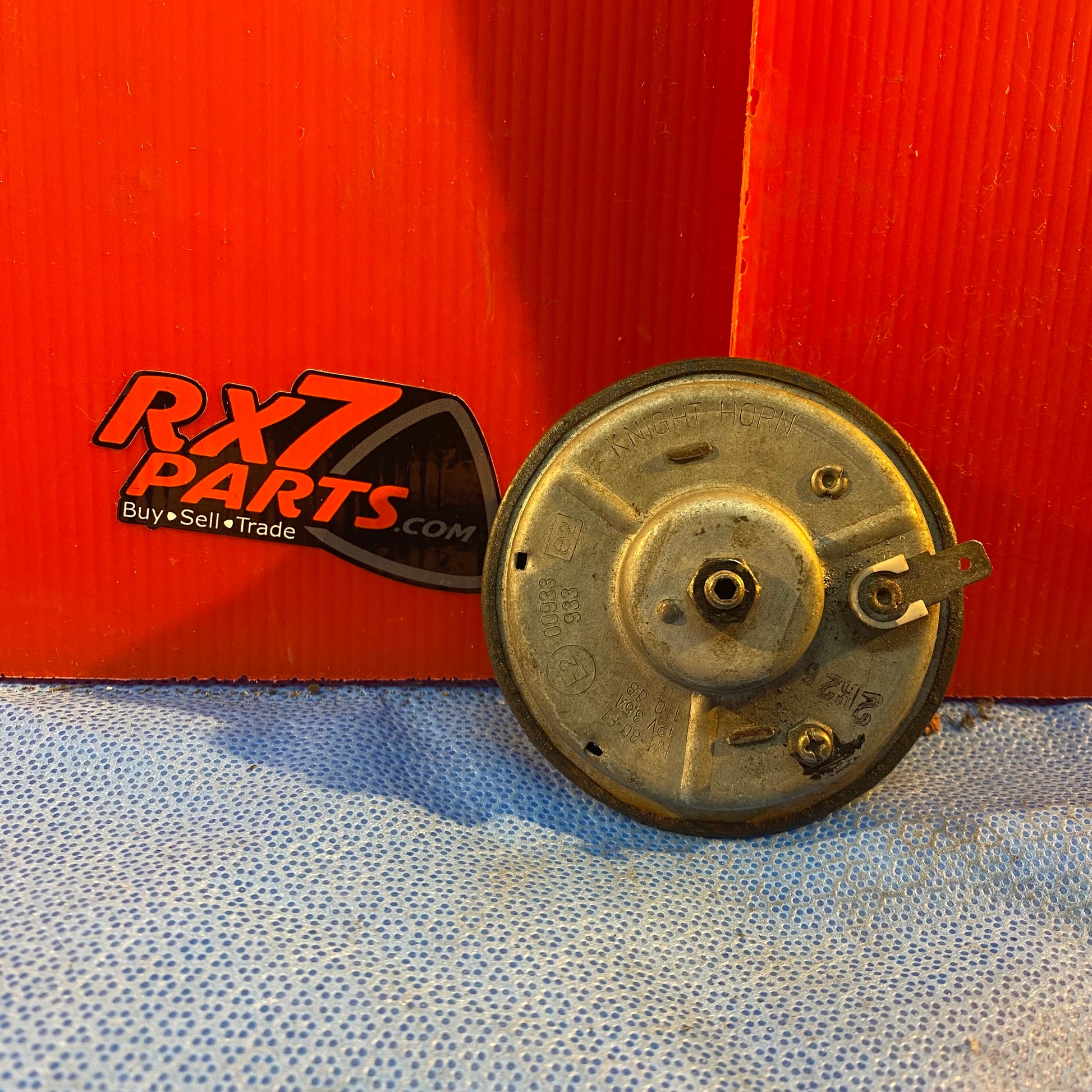 LHD, RHD OEM Knight Horn KM80 : Single   Mazda Rx7 FD3S FD S4B9HRN - RX7Parts