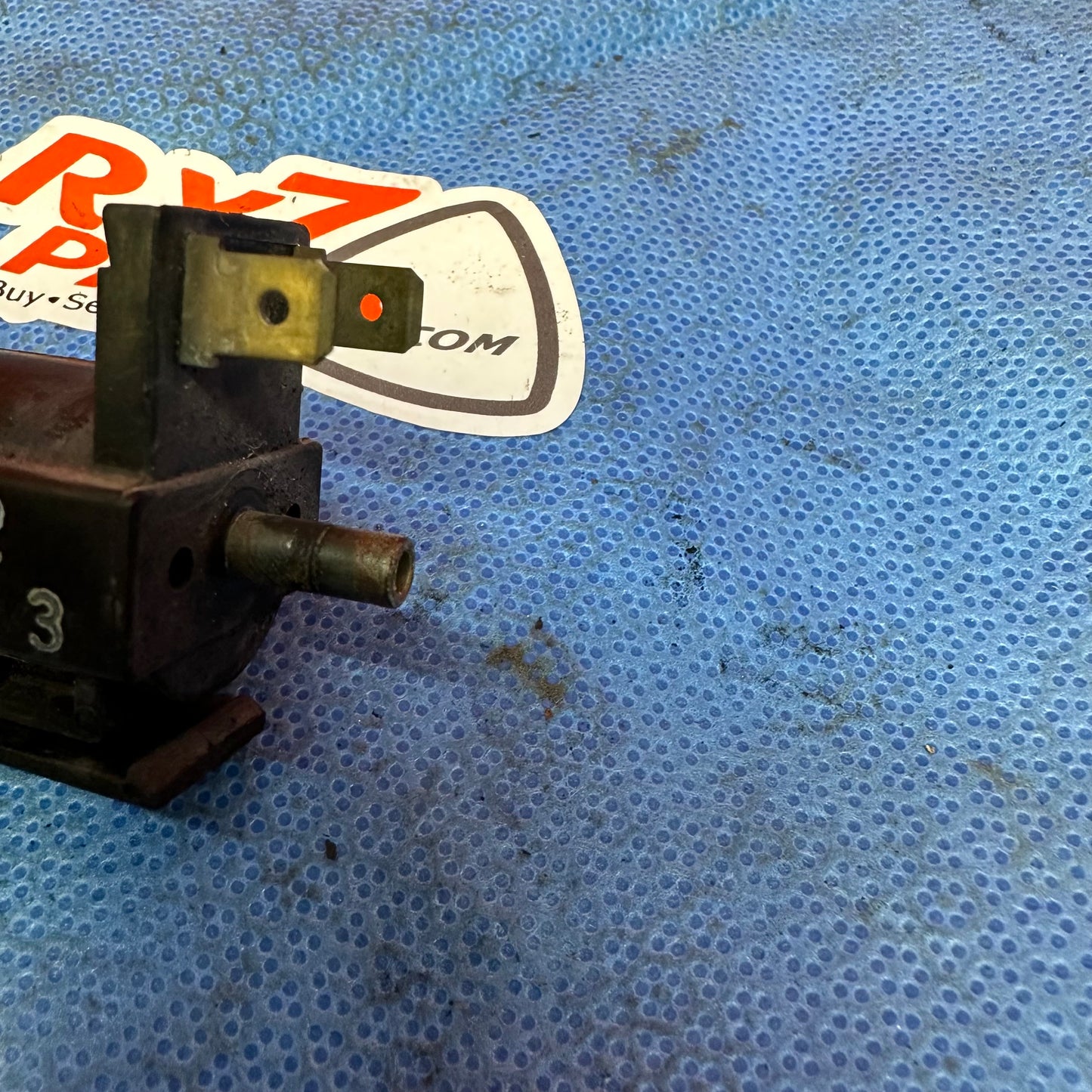 LHD, RHD OEM Vacuum solenoid AESA127 3 1K2 Mazda Rx7 FD3S FD S6B1124