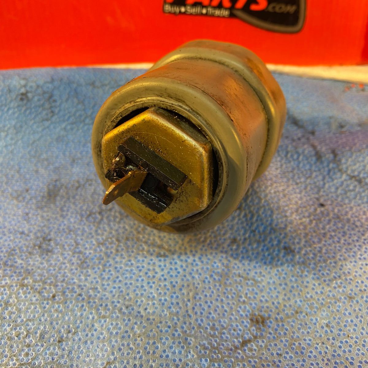 Lhd Sensor LHD, RHD Oil Pressure Sending Unit Sensor Mazda Rx7 FD3S FD S5B11/36 ...