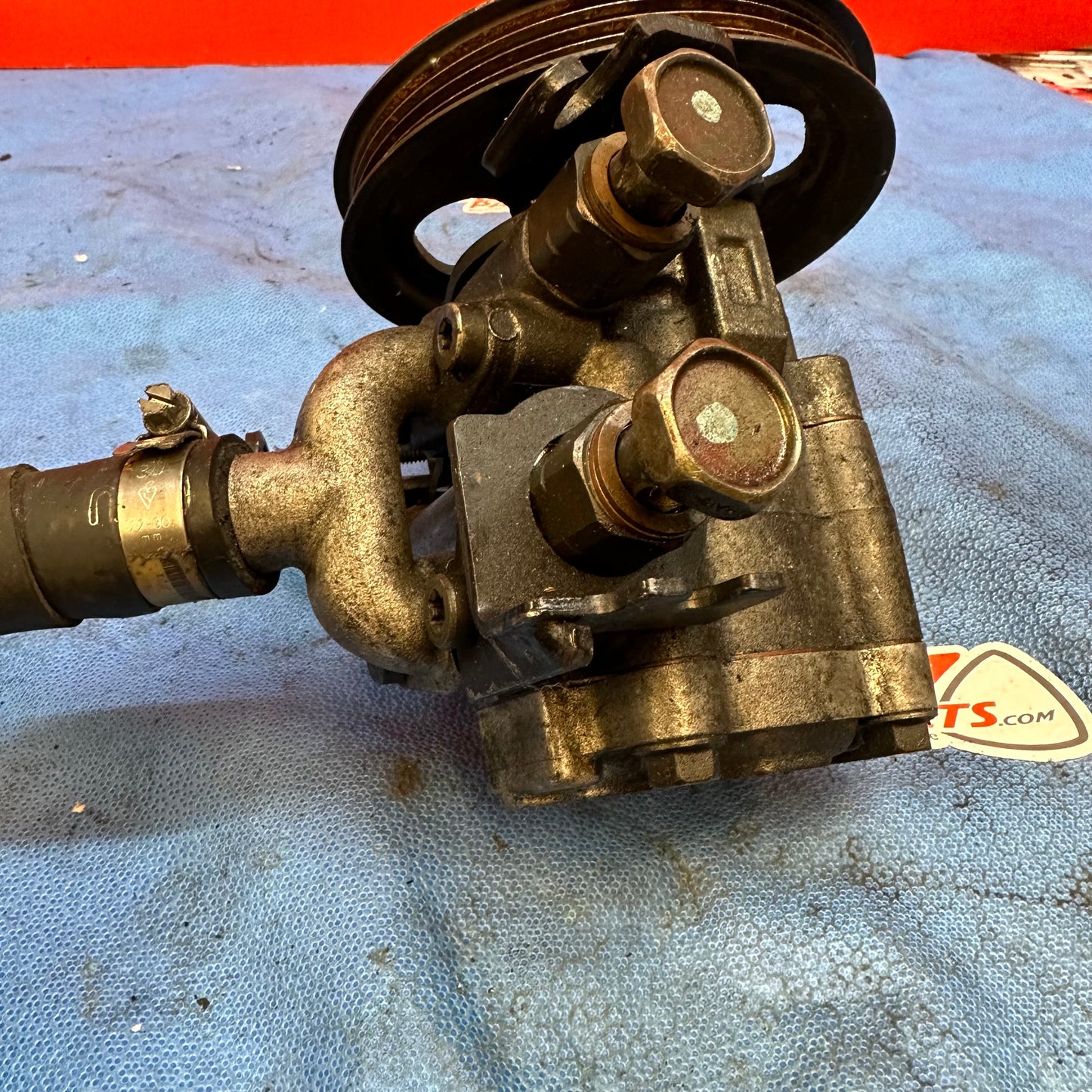 Nissan SR20 180sx silvia 240sx power steering  pump with bracket   S7B5NPS