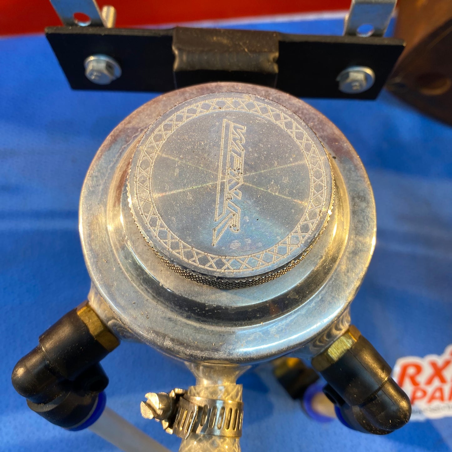 LHD, RHD Weapon:R Universal Aluminum Coolant Overflow Tank 18 FL OZ  826:211:101  S4B10WROT
