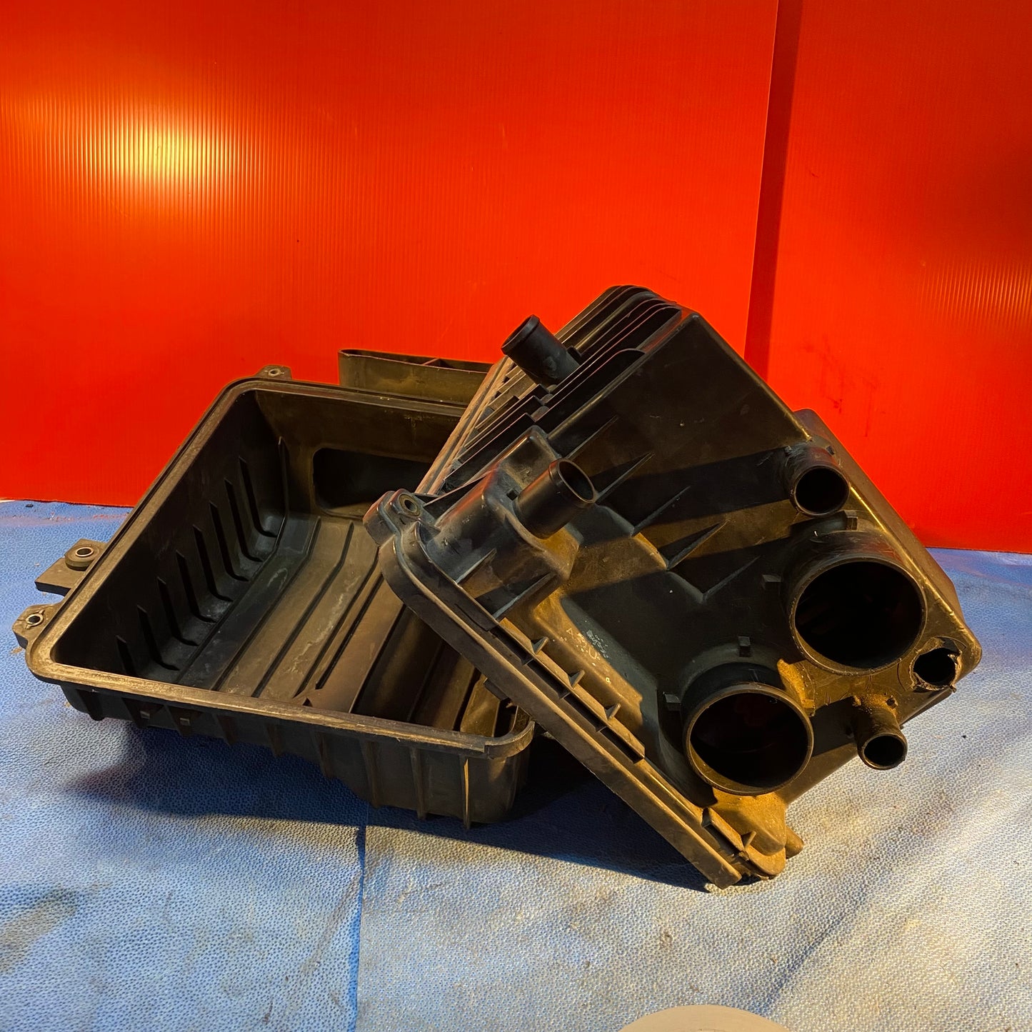 LHD, RHD Air Filter Box Housing Broken Hose Fitting  Mazda Rx7 FD3S FD S7B4/8