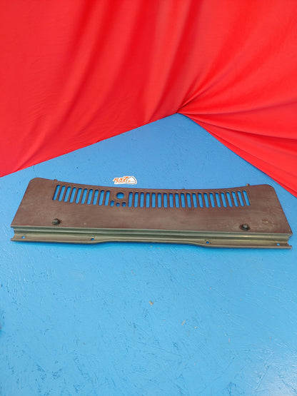 LHD FB Cowl Vent Panel FB Mazda Rx7 FB3S FB S4B0LB/4