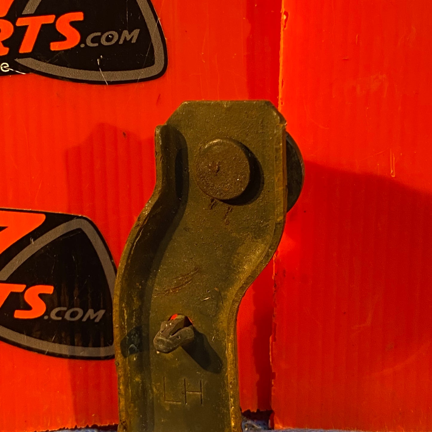 LHD, RHD Oil Cooler Bracket  Mazda Rx7 FD3S FD S6B14/23