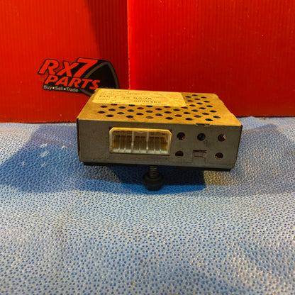 LHD, RHD Clarion Amp : Audio : Dash  FD01 66 920A Mazda Rx7 FD3S FD S4B6AMP