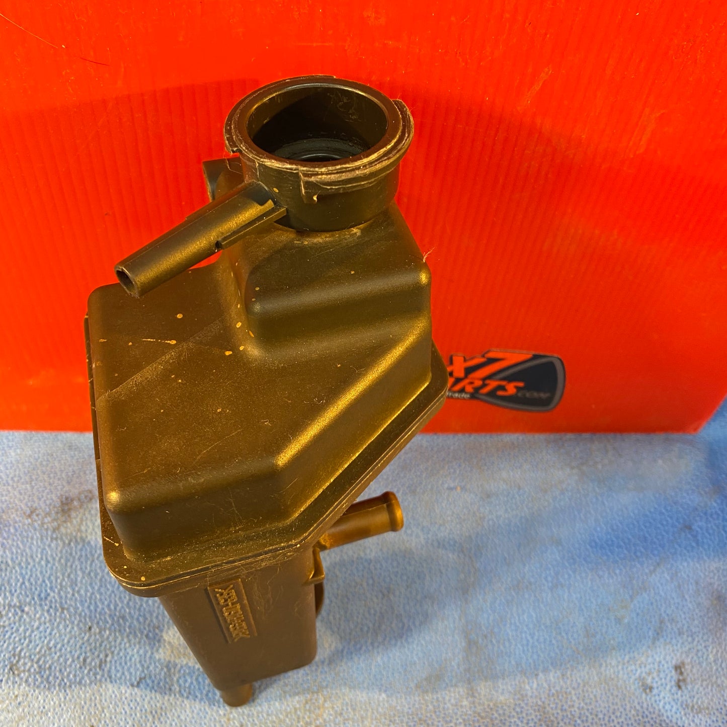 LHD, RHD Coolant Air Separator Tank PA66+PA610:G35 Mazda Rx7 FD3S FD S5B5CAST