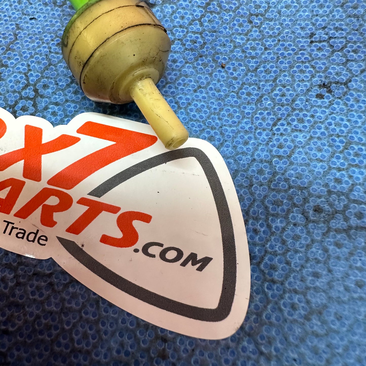 LHD, RHD Air Check Valve Vacuum 1:Way  Mazda Rx7 FD3S FD S6B1118