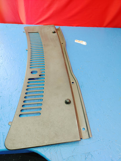 LHD FB Cowl Vent Panel FB Mazda Rx7 FB3S FB S4B0LB/4