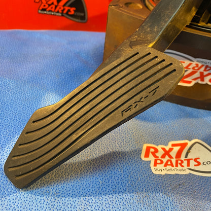 LHD, RHD Accelerator Pedal Assembly  Mazda Rx7 FD3S FD S4B12DPA - RX7Parts