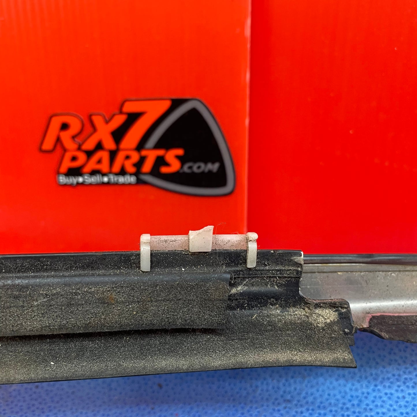 LHD, RHD OEM Left door belt molding  Mazda Rx7 FD3S FD S4B0LBM
