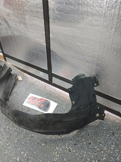 FC Fender Liner (RIGHT) FC Mazda Rx7 FC3S FC S4B0LB/6