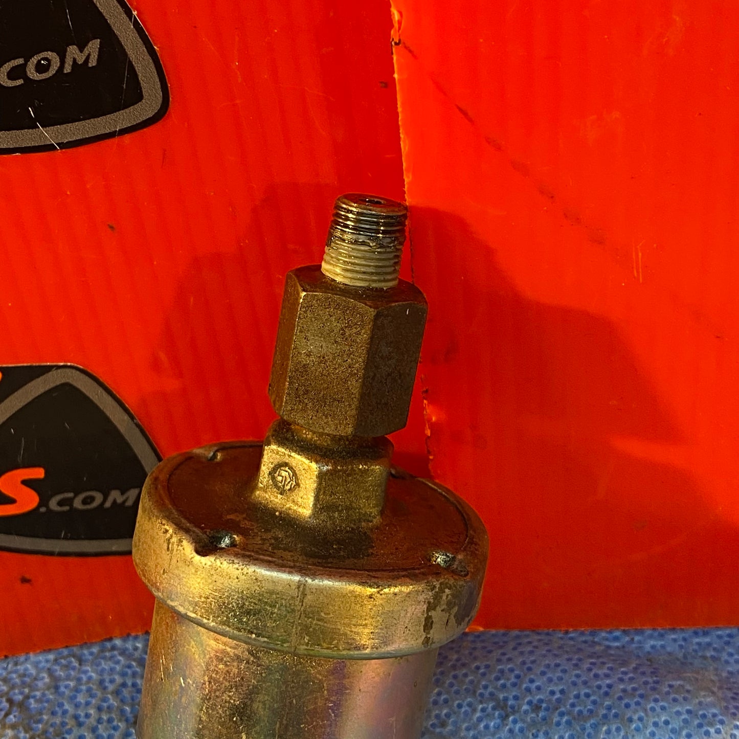 LHD, RHD Oil Pressure Sending Unit Sensor  Mazda Rx7 FD3S FD S6B16/21