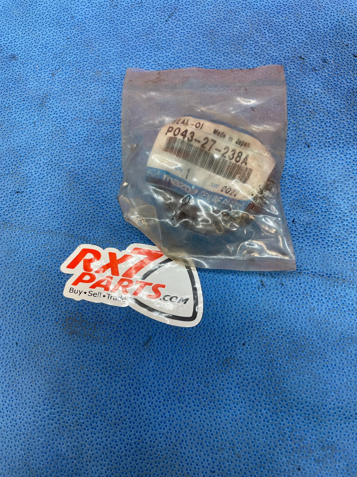 LHD, RHD OEM Axle Shaft Seal P043 27 238A Mazda Rx7 FD3S FD S4B8AXLS