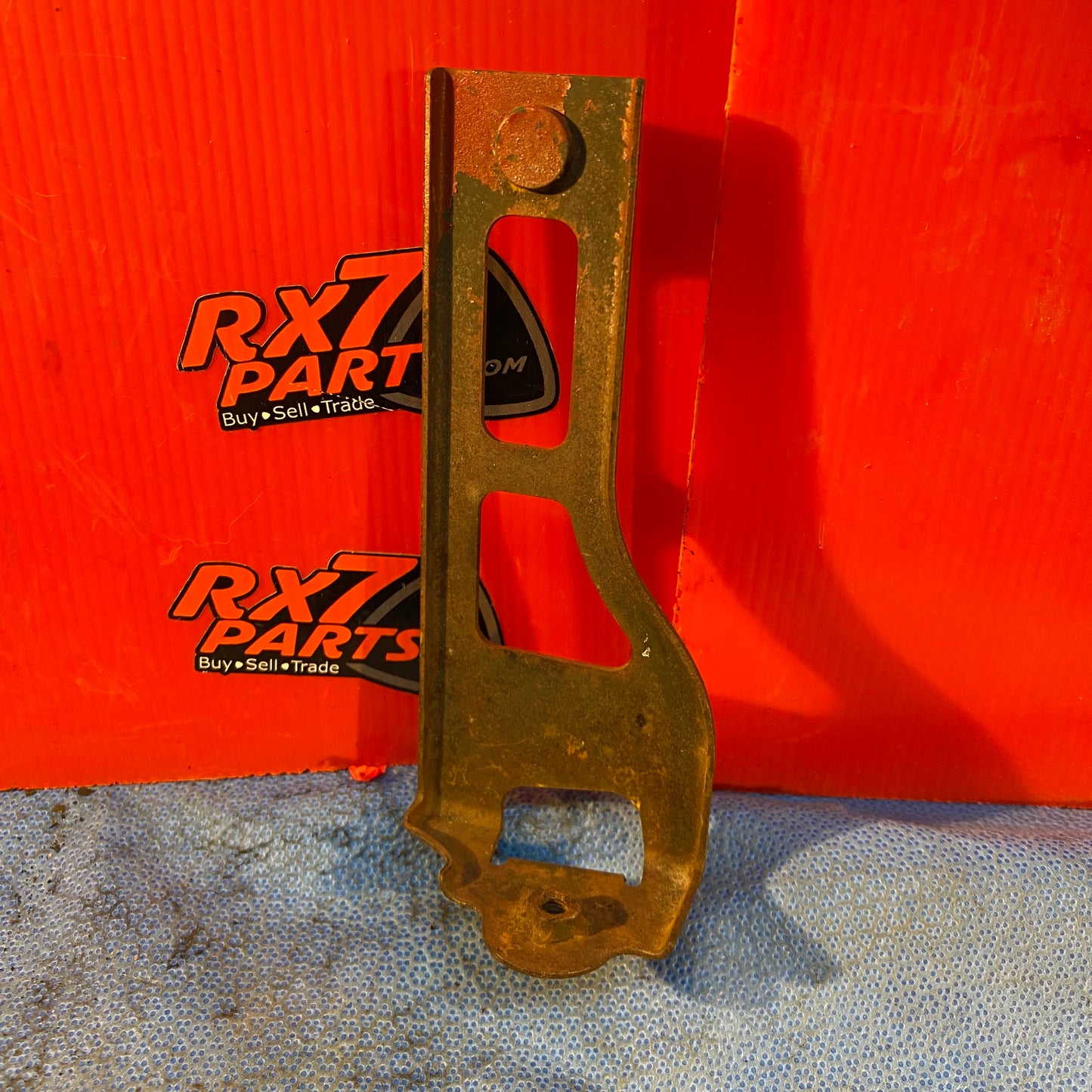 LHD, RHD Left Oil Cooler Bracket   Mazda Rx7 FD3S FD S6B14/9