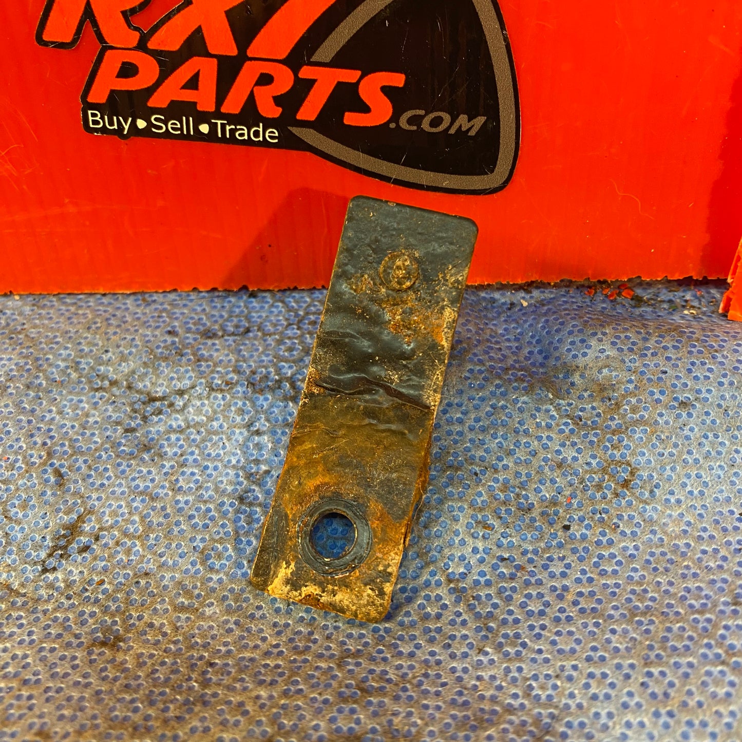 LHD, RHD Floor Mat Retainer   Mazda Rx7 FD3S FD S6B16/3