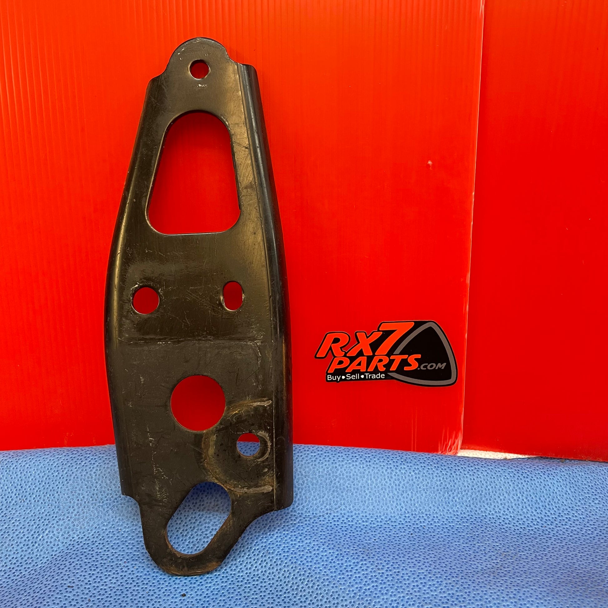 LHD, RHD OEM Front Right Tow Hook Bracket Mazda Rx7 FD3S FD S4B11OETH - RX7Parts