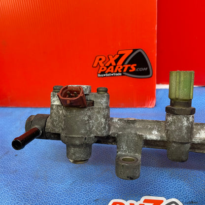 LHD, RHD Secondary OEM Fuel Rail with Injectors T Mazda Rx7 FD3S FD S5B69SFR