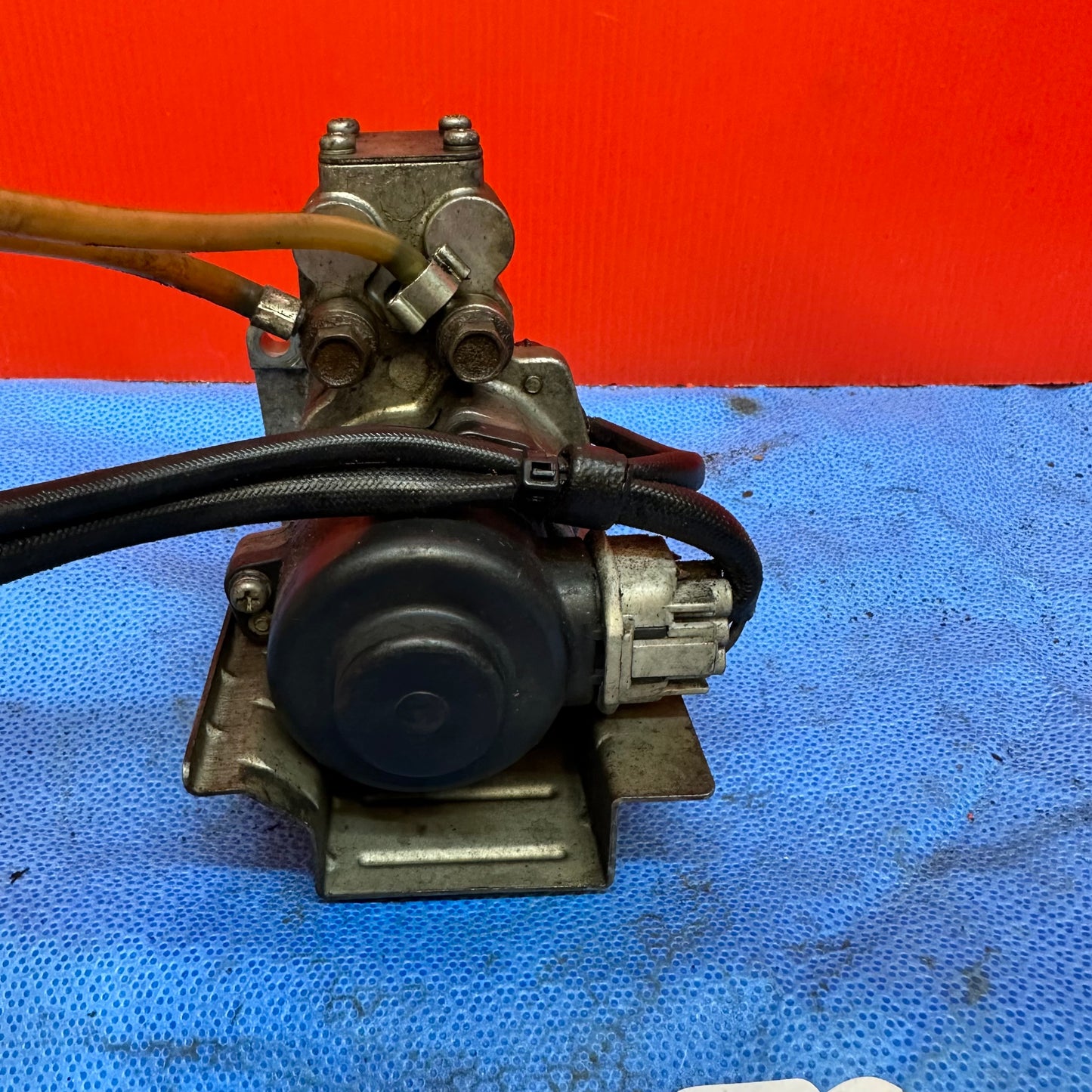 LHD, RHD OEM Oil Metering Pump OMP  Mazda Rx7 FD3S FD S6B4OMP