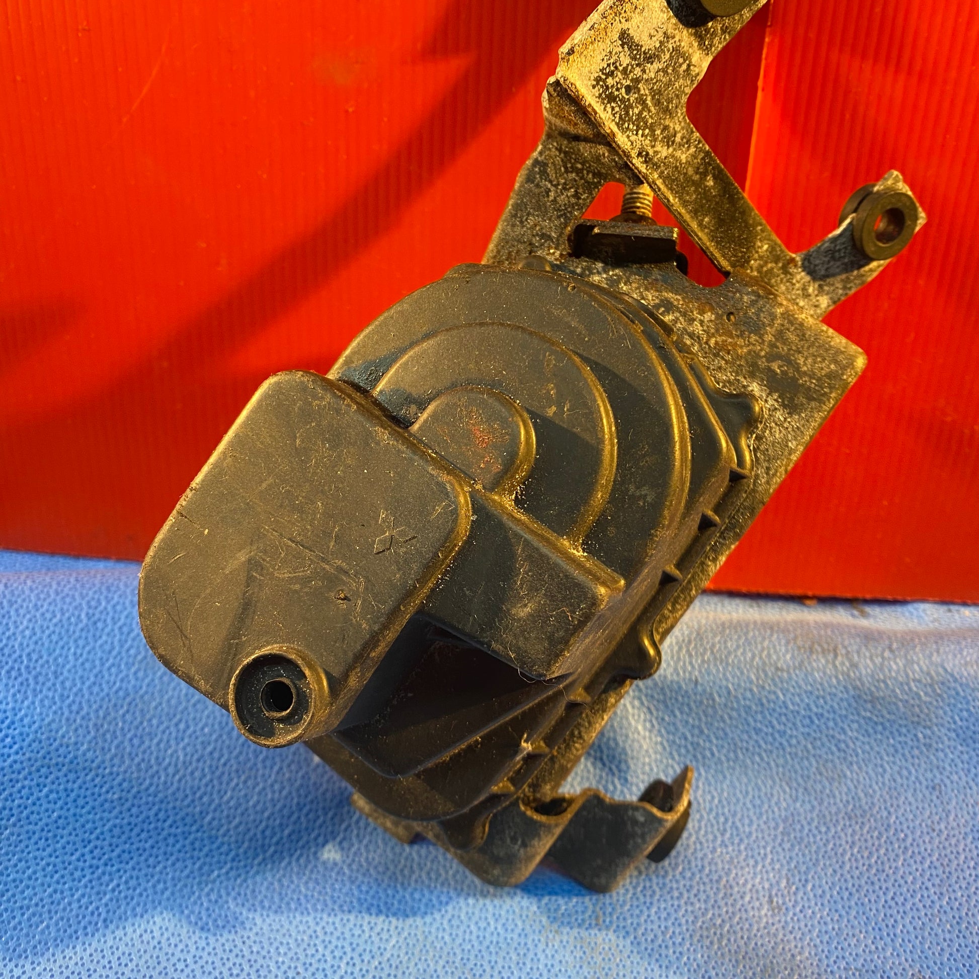 LHD Mitsubishi Cruise Control Actuator with Cable FD3S  Mazda Rx7 FD3S FD S4B6CCA - RX7Parts