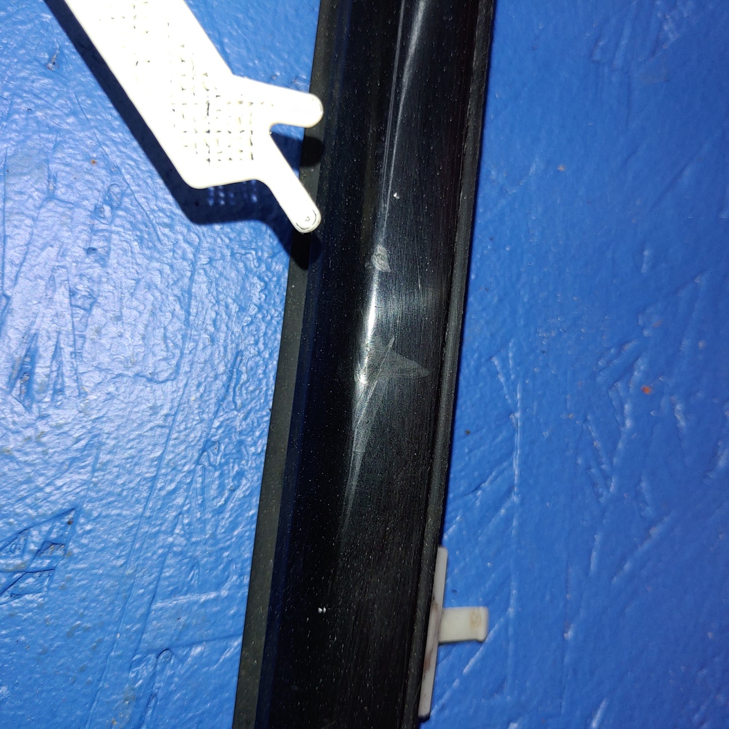 LHD, RHD Door Window Belt Line Trim Molding Right FD01-50-640E R RX7 FD FD3S 93 - 02 Mazda S4B0/48