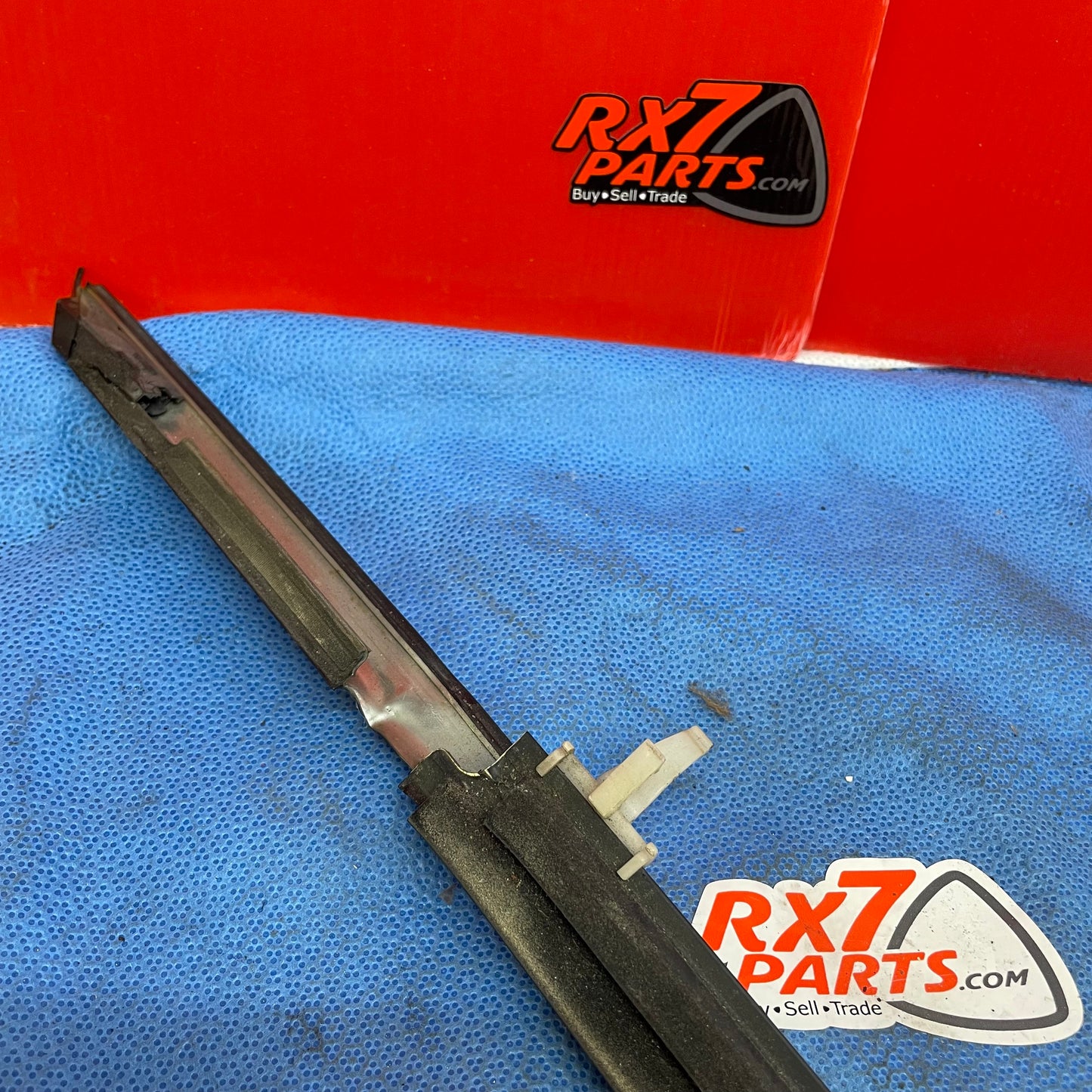 LHD, RHD OEM Left door belt molding  Mazda Rx7 FD3S FD S4B0LBM