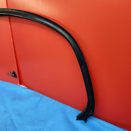 LHD, RHD Used Left Glass Weatherstrip molding L: FD01:58:76YJ   R: FD01:59:76YJ Mazda Rx7 FD3S FD S4b8lgws